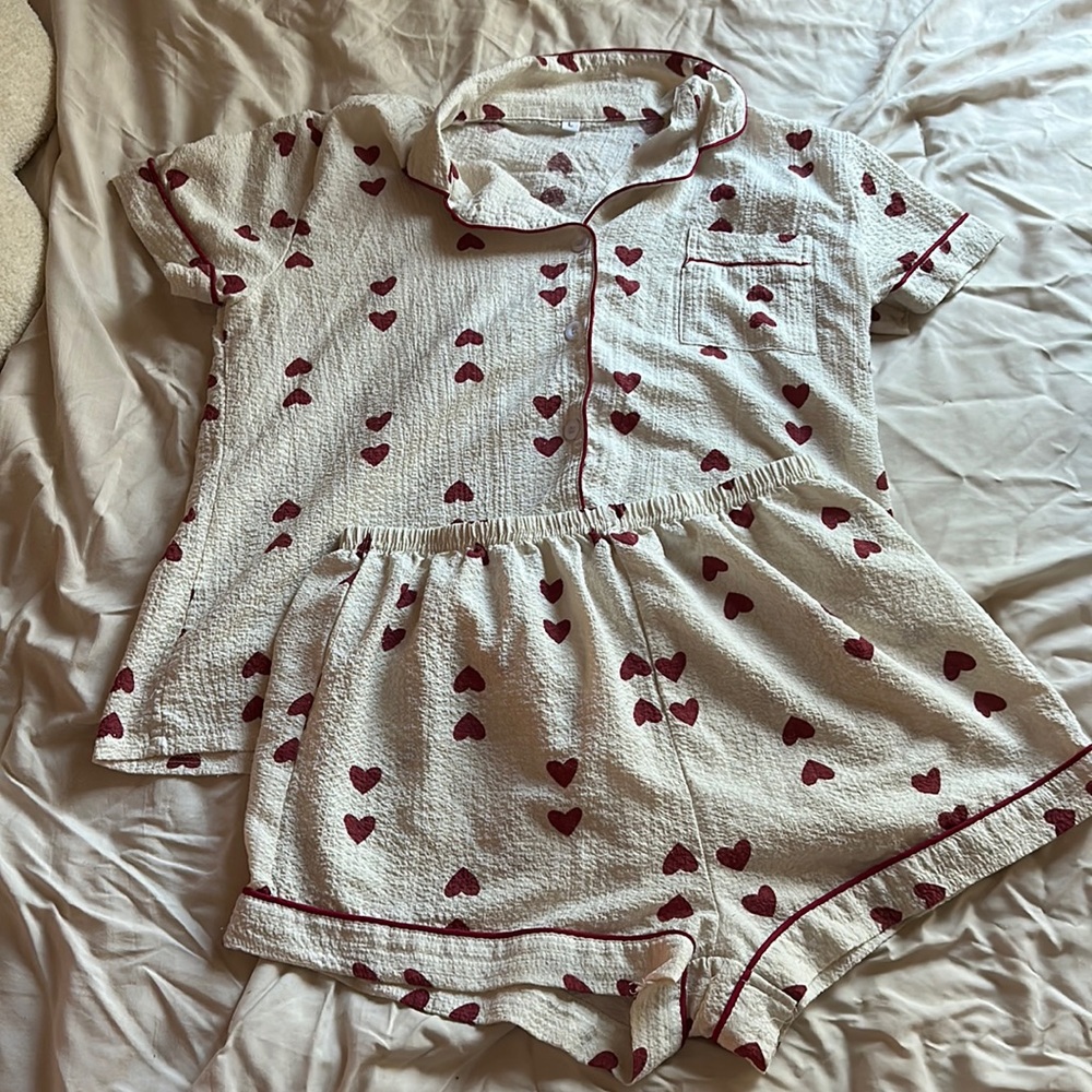 Textured Tan and Red Pajama Set, Size L Includes top and bottoms